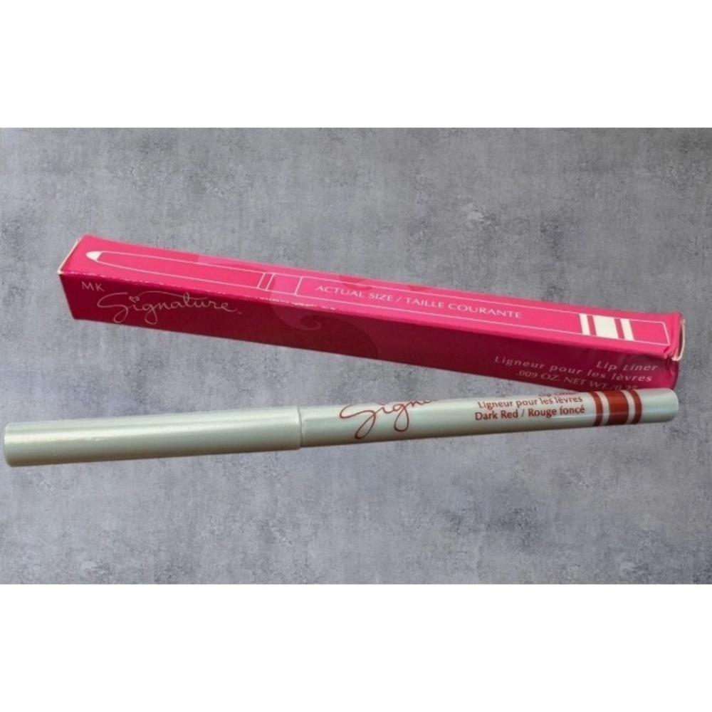 New Mary Kay Signature Lip Liner - Dark Red